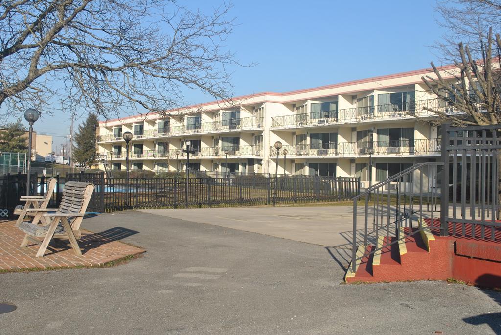 Lancaster Family Resort Exterior photo